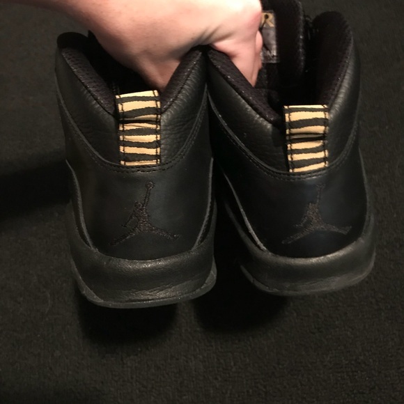 Jordan 10 nyc size 9 - Picture 4 of 5